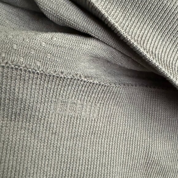 LULULEMON SWIFTLY RELAXED TANK SLATE SIZE 12 - Picture 7 of 7